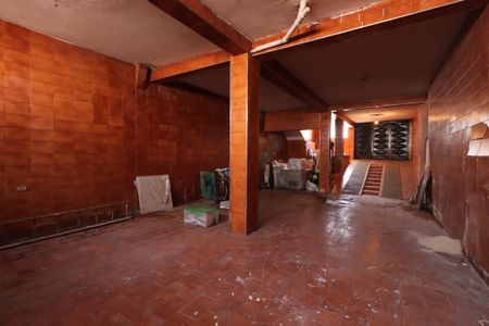 Casa à venda com 285m², 3 quartos e 6 vagasGaragem