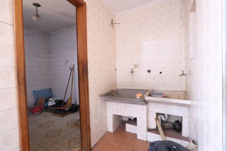 Casa à venda com 285m², 3 quartos e 6 vagasÁrea de Serviço