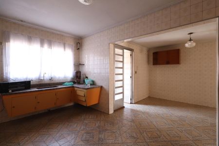 Casa à venda com 285m², 3 quartos e 6 vagasCozinha