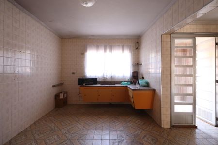 Casa à venda com 285m², 3 quartos e 6 vagasCozinha