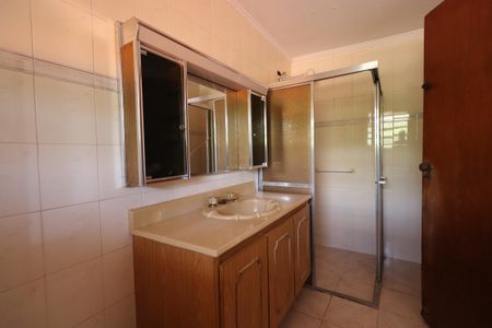 Casa à venda com 285m², 3 quartos e 6 vagasBanheiro