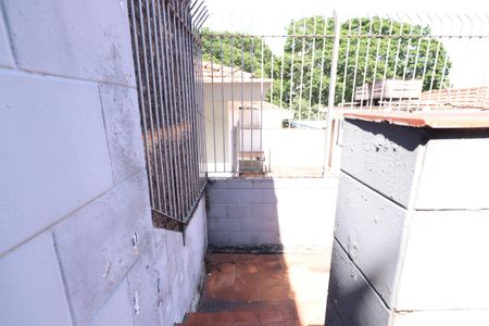 Casa à venda com 285m², 3 quartos e 6 vagasQuintal