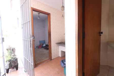 Casa à venda com 285m², 3 quartos e 6 vagasÁrea de Serviço