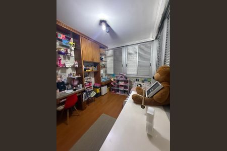 Apartamento à venda com 3 quartos, 140m² em Sion, Belo Horizonte