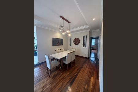 Apartamento à venda com 3 quartos, 140m² em Sion, Belo Horizonte