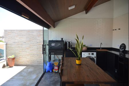 Apartamento à venda com 100m², 2 quartos e 1 vagaÁrea gourmet