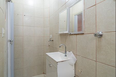 Banheiro de kitnet/studio para alugar com 1 quarto, 34m² em Santa Cecilia, São Paulo