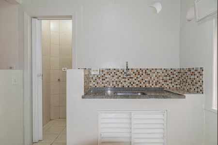 Studio para alugar com 34m², 1 quarto e sem vaga Studio para alugar com 34m², 1 quarto e sem vagaCozinha