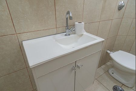 Studio para alugar com 34m², 1 quarto e sem vaga Studio para alugar com 34m², 1 quarto e sem vagaBanheiro