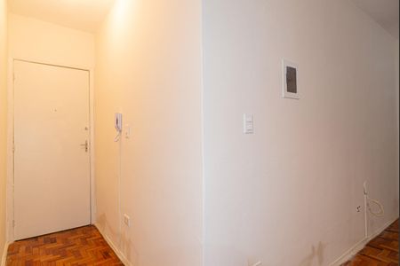 Studio para alugar com 34m², 1 quarto e sem vaga Studio para alugar com 34m², 1 quarto e sem vagaQuarto