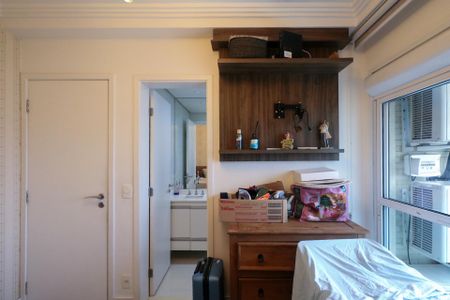 Apartamento à venda com 153m², 3 quartos e 3 vagasSuíte 2