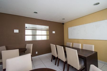 Apartamento à venda com 65m², 2 quartos e 1 vagaÁrea comum - Salão de festas