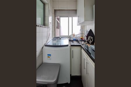 Apartamento à venda com 65m², 2 quartos e 1 vagaCozinha e Área de Serviço