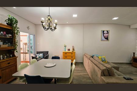 Casa à venda com 2 quartos, 130m² em Vila das Hortencias, Jundiaí