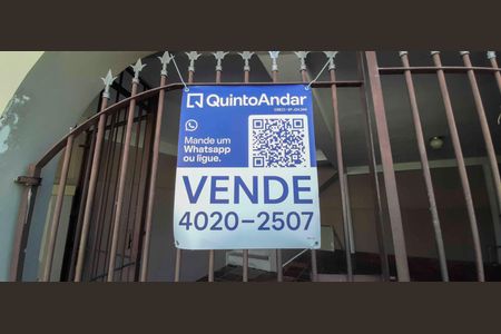 Casa à venda com 236m², 3 quartos e 2 vagasPlaca QA Instalada
