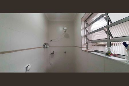 Casa à venda com 236m², 3 quartos e 2 vagasBanheiro Social