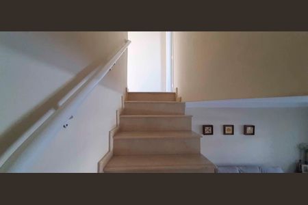 Casa à venda com 236m², 3 quartos e 2 vagasAcesso aos Quartos