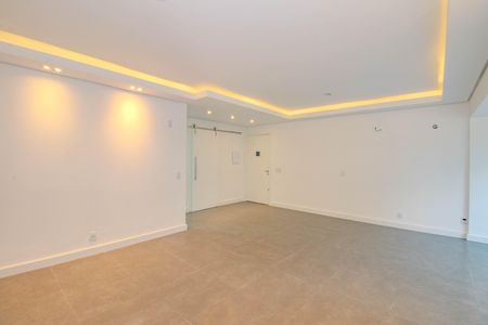 Sala de apartamento para alugar com 2 quartos, 123m² em Petrópolis, Porto Alegre