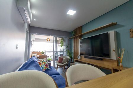 Apartamento à venda com 55m², 2 quartos e 1 vaga Apartamento à venda com 55m², 2 quartos e 1 vagaSala