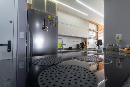 Apartamento à venda com 55m², 2 quartos e 1 vaga Apartamento à venda com 55m², 2 quartos e 1 vagaCozinha e Área de Serviço