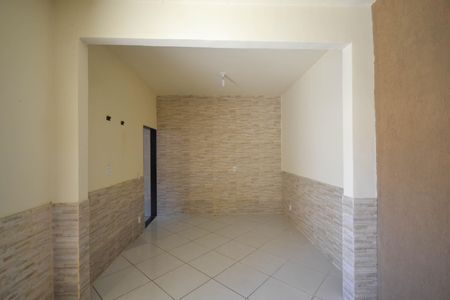 Sala de casa para alugar com 2 quartos, 70m² em Luz, Nova Iguaçu