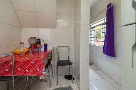 Casa para alugar com 400m², 2 quartos e 1 vaga Casa para alugar com 400m², 2 quartos e 1 vagaCozinha