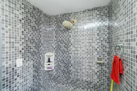 Casa para alugar com 400m², 2 quartos e 1 vaga Casa para alugar com 400m², 2 quartos e 1 vagaBanheiro Suíte 2