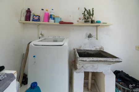 Casa para alugar com 400m², 2 quartos e 1 vaga Casa para alugar com 400m², 2 quartos e 1 vagaÁrea de Serviço