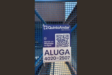 Apartamento para alugar com 55m², 2 quartos e sem vagaFachada