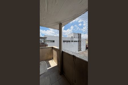 Apartamento para alugar com 55m², 2 quartos e sem vagaÁrea de Serviço