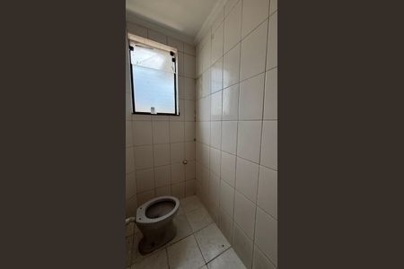 Apartamento para alugar com 55m², 2 quartos e sem vagaBanheiro