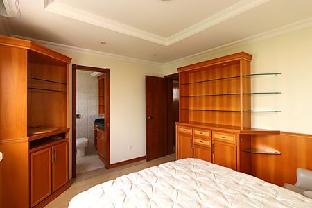 Apartamento para alugar com 104m², 3 quartos e 2 vagasSuíte