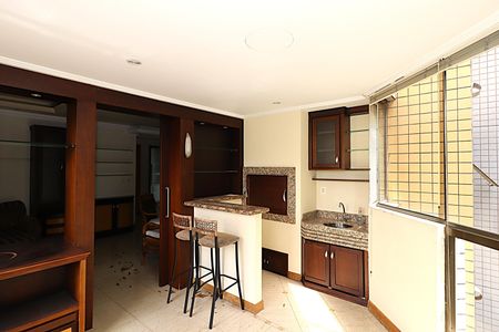 Apartamento para alugar com 104m², 3 quartos e 2 vagasSacada