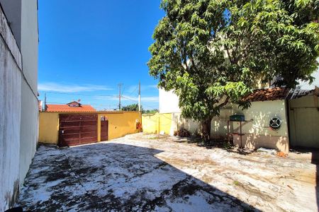 Casa à venda com 59m², 1 quarto e 10 vagasQuintal 