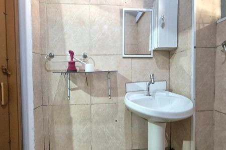 Casa à venda com 59m², 1 quarto e 10 vagasBanheiro da Suíte