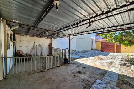 Casa à venda com 59m², 1 quarto e 10 vagasGaragem 