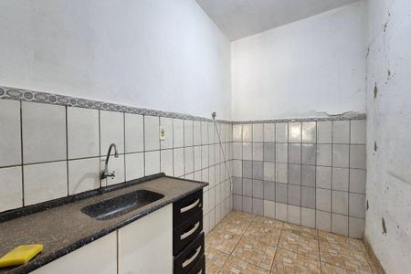 Casa à venda com 59m², 1 quarto e 10 vagasCozinha 