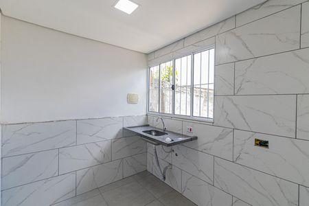 Sala e Cozinha de casa para alugar com 2 quartos, 35m² em Parque Boturussu, São Paulo