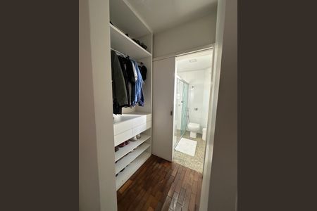 Apartamento à venda com 294m², 4 quartos e 2 vagas