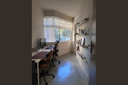 Apartamento à venda com 294m², 4 quartos e 2 vagas