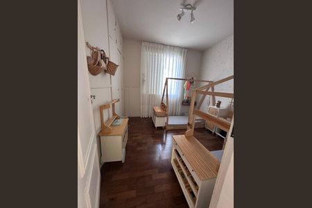 Apartamento à venda com 294m², 4 quartos e 2 vagas