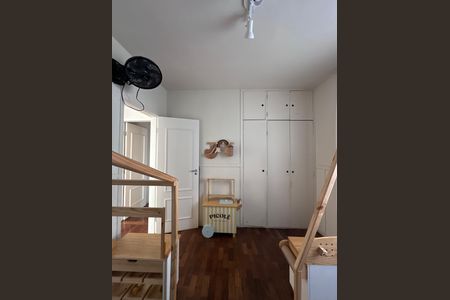 Apartamento à venda com 294m², 4 quartos e 2 vagas