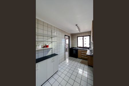 Apartamento para alugar com 83m², 3 quartos e 2 vagas Apartamento para alugar com 83m², 3 quartos e 2 vagasCozinha