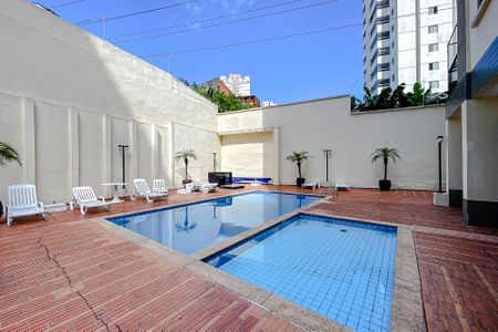Apartamento para alugar com 83m², 3 quartos e 2 vagas Apartamento para alugar com 83m², 3 quartos e 2 vagasÁrea comum - Piscina