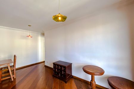 Apartamento para alugar com 83m², 3 quartos e 2 vagas Apartamento para alugar com 83m², 3 quartos e 2 vagasSala