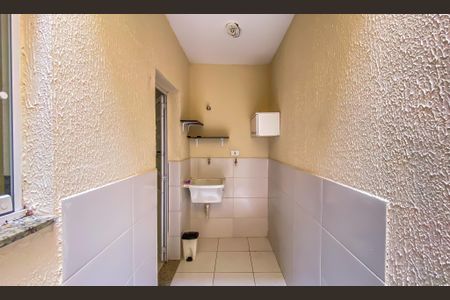 Casa para alugar com 57m², 1 quarto e sem vaga Área de Serviço