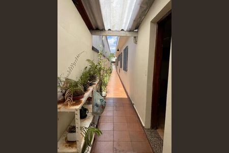 Casa para alugar com 4 quartos, 275m² em Vila Bertioga, São Paulo