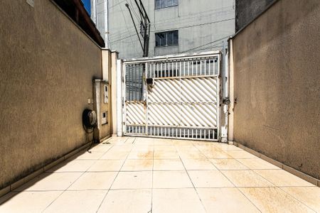 Casa à venda com 80m², 2 quartos e 2 vagasGaragem