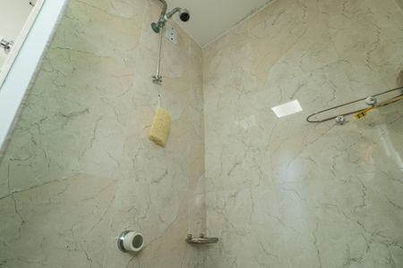 Apartamento à venda com 57m², 2 quartos e 2 vagasBanheiro Social