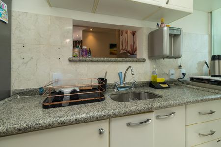 Apartamento à venda com 57m², 2 quartos e 2 vagasCozinha